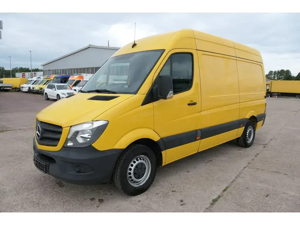 Gebraucht Mercedes Sprinter 143 PS (105 kW) 2017 Gelb Van