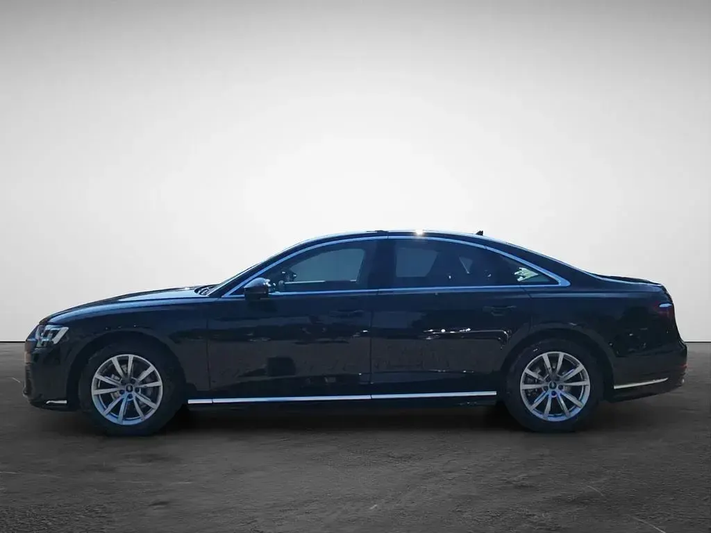 Gebraucht Audi A8 Premium 286 PS (210 kW) 2023 Brillantschwarz Limousine
