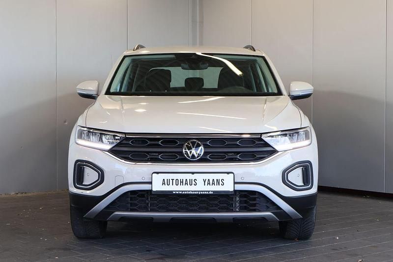 Gebraucht VW T-Roc Life 150 PS (110 kW) 2024 Grau SUV