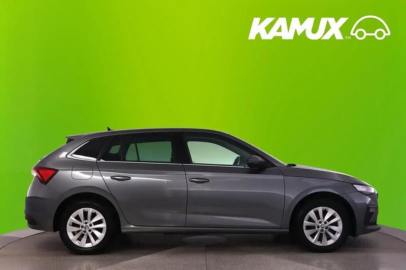 Gebraucht Skoda Scala 116 PS (85 kW) 2024 Silber / grau Kleinwagen
