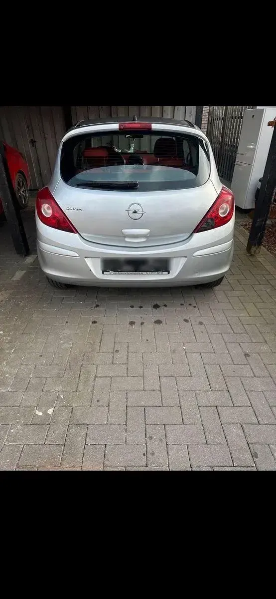 Usado Opel Corsa 60 HP (44 kW) 2007 Vermelho Citadino