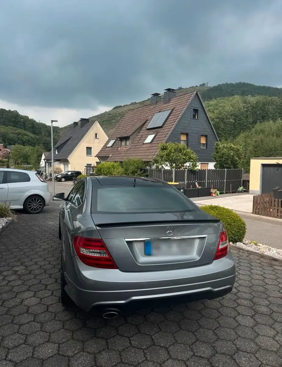 Gebraucht Mercedes 220 170 PS (125 kW) 2015 Coupé