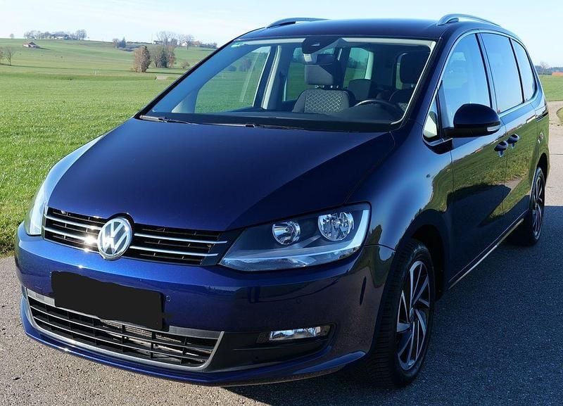 Blau Gebraucht 2019 VW Sharan Join Van / Kleinbus | 25.600 € (Fairer Preis) - Bild 1/4