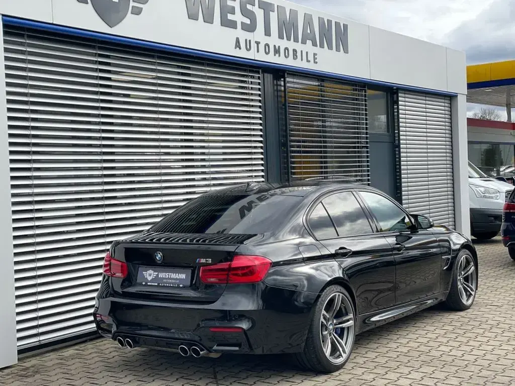Gebraucht BMW M3 Performance 431 PS (317 kW) 2018 Black sapphire metallic Limousine