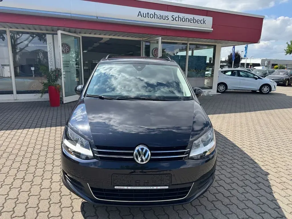 Gebraucht VW Sharan Comfortline 150 PS (110 kW) 2021 Schwarz Van / Kleinbus