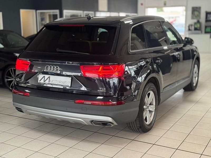 Gebraucht Audi Q7 Ambiente 272 PS (200 kW) 2017 Blau SUV