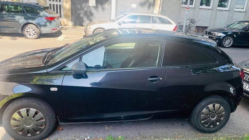Schwarz Gebraucht 2010 Seat Ibiza Kleinwagen | 2.200 € (Guter Preis) - Bild 1/4