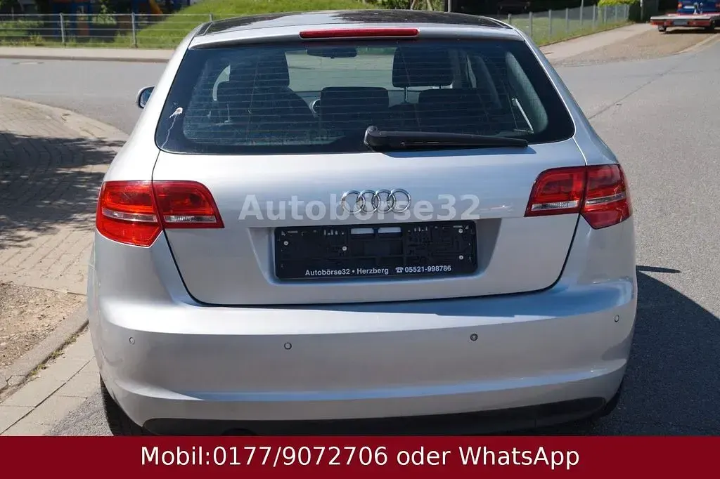 Second-hand Audi A3 Attraction 105 CP (77 kW) 2010 Argintiu Hatchback