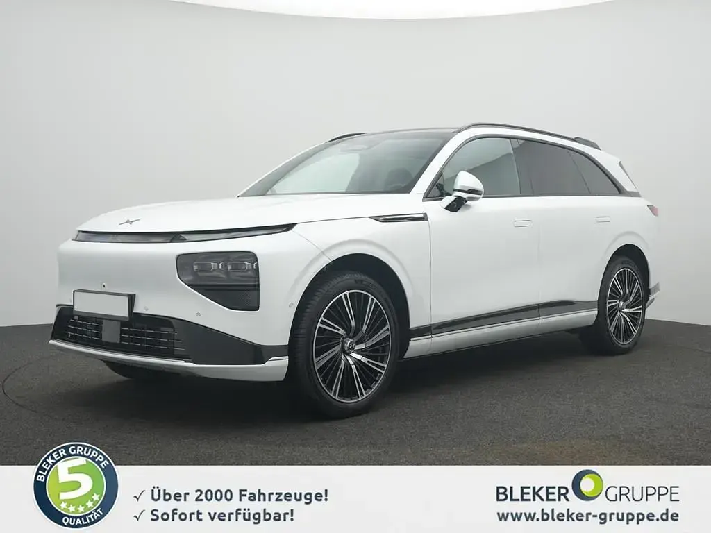 Gebraucht XPENG G9 258 kW (351 PS) 2026 Weiß SUV