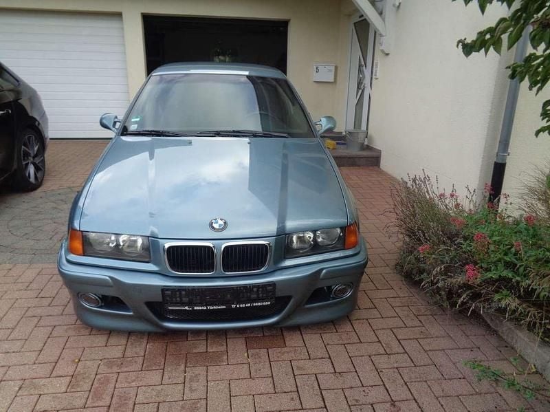 Gebraucht BMW 323 170 PS (125 kW) 1997 Blau Coupé