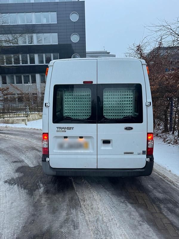 Gebraucht Ford Transit 125 PS (91 kW) 2013 Weiß Van / Kleinbus