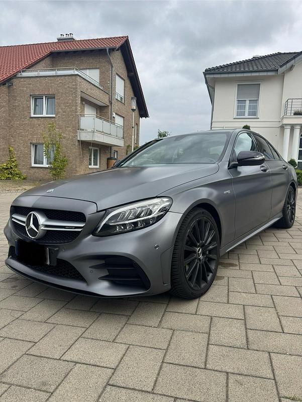 Andere farben Gebraucht 2018 Mercedes C43 AMG AMG Limousine | 36.499 € (Fairer Preis) - Bild 1/4