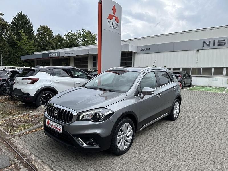 Grau Gebraucht 2021 Suzuki SX4 S-Cross Comfort SUV | 19.990 € (Guter Preis) - Bild 1/4