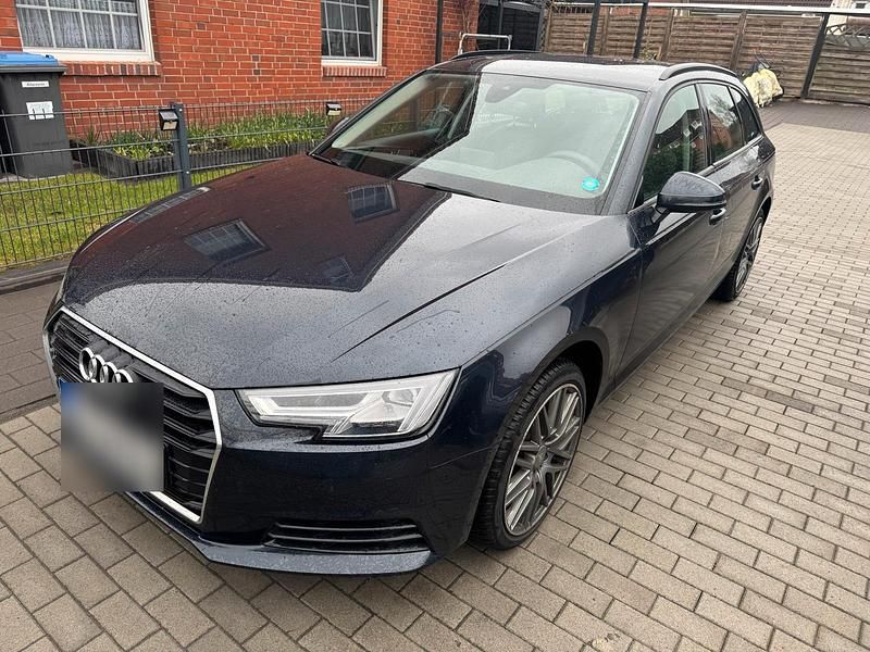 Gebraucht Audi A4 190 PS (139 kW) 2017 Blau Kombi