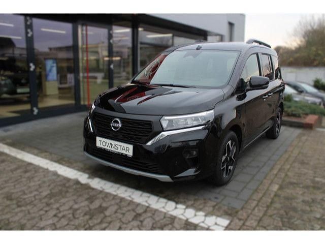 Neu Nissan Townstar Tekna 131 PS (96 kW) 2025 Gne black (m) Kombi