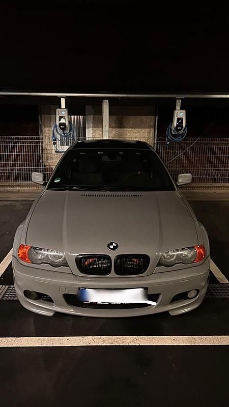 Gebraucht BMW 318 120 PS (88 kW) 2001 Grau Coupé