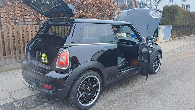 Gebraucht Mini Cooper S 174 PS (127 kW) 2009 Schwarz Kleinwagen