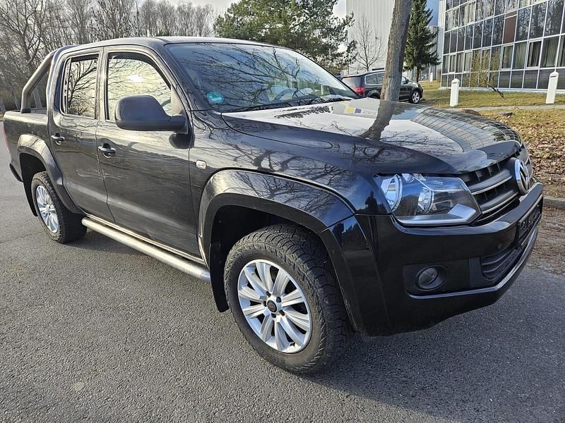 Używany VW Amarok 163 KM (119 kW) 2012 Czarny Pickup