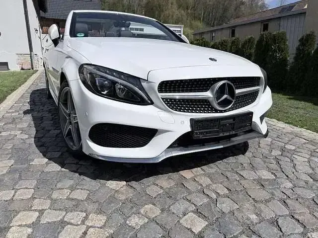 Gebraucht Mercedes C200 AMG line 184 PS (135 kW) 2017 Polarweiss  unilack Cabrio