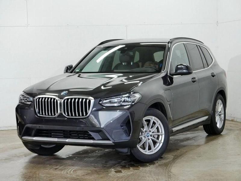 Spohistograu brillant metallic Gebraucht 2024 BMW X3 Sport Line SUV | 47.890 € - Bild 1/4