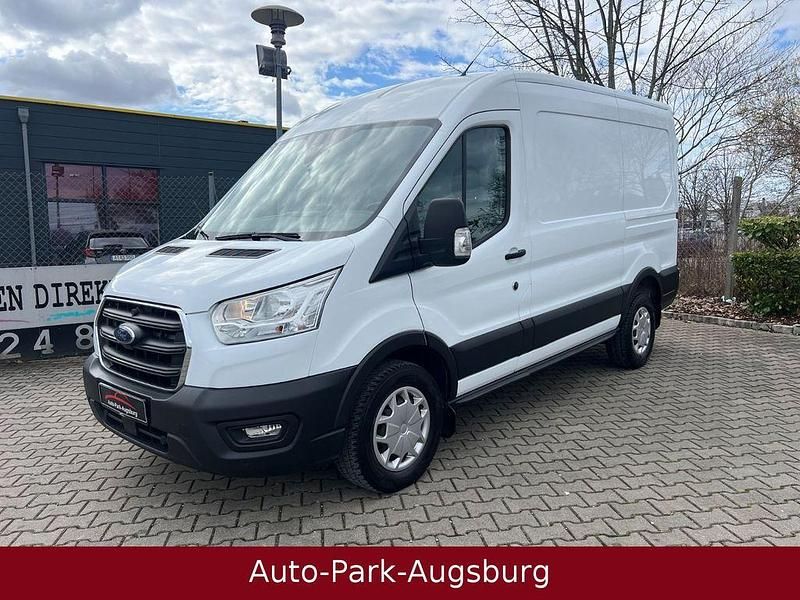 Gebraucht Ford Transit Trend 131 PS (96 kW) 2020 Weiß Van / Kleinbus