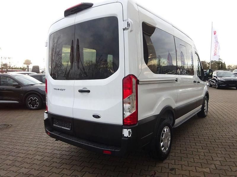 Gebraucht Ford Transit Trend 150 PS (110 kW) 2024 Weiß Kombi