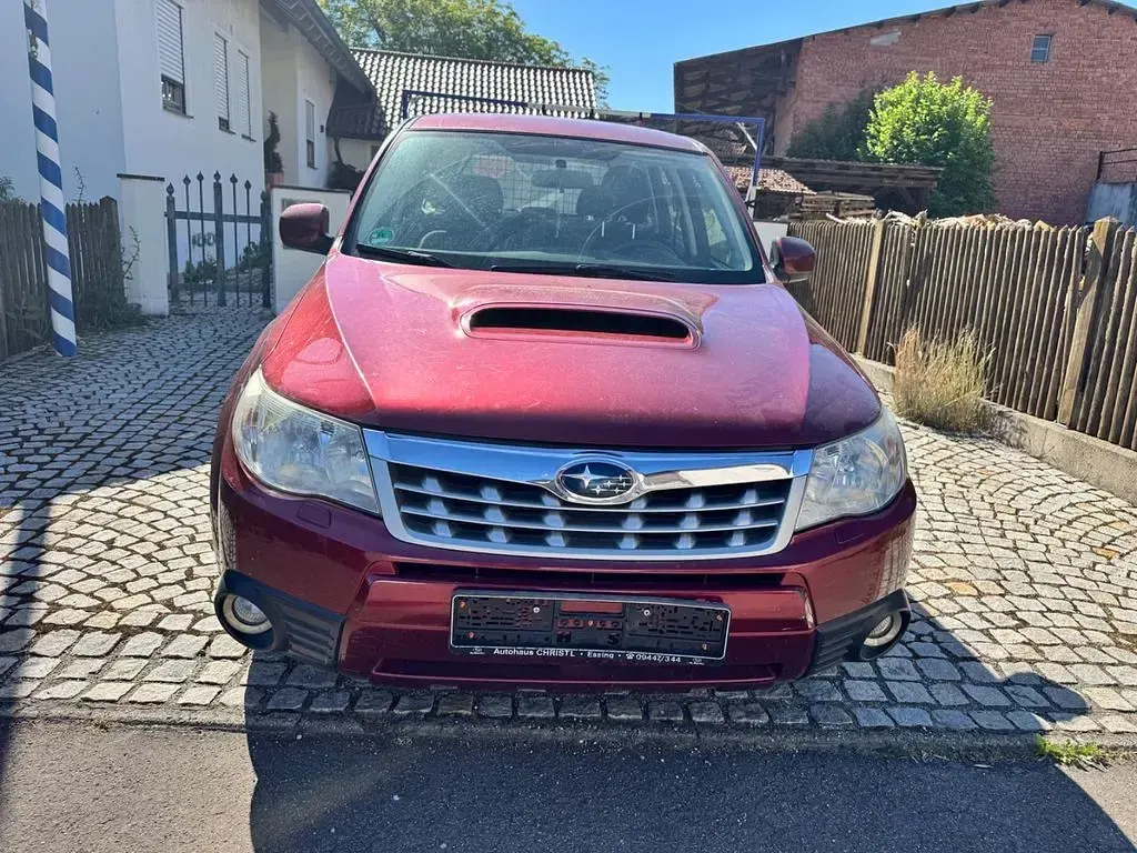 Gebraucht Subaru Forester 147 PS (108 kW) 2012 SUV