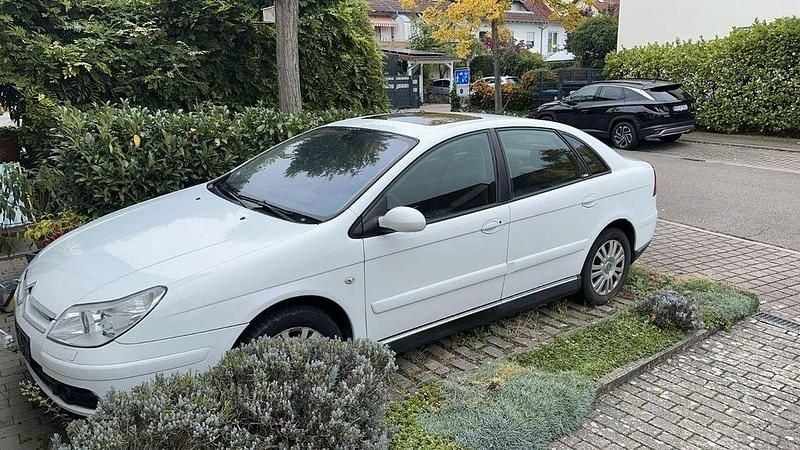 Weiß Gebraucht 2004 Citroën C5 Exclusive Limousine | 1.250 € (Superpreis) - Bild 1/4