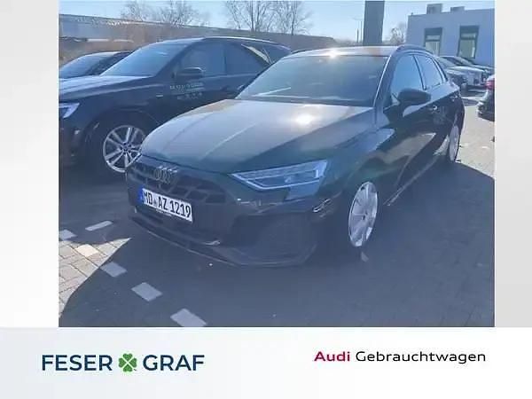 Gebraucht Audi A3 Ambiente 150 PS (110 kW) 2025 Mythosschwarz metallic Limousine
