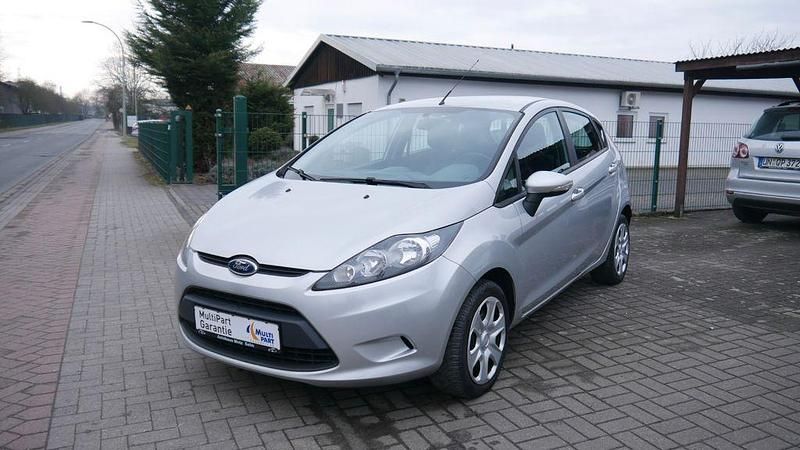 Gebraucht Ford Fiesta Trend 82 PS (60 kW) 2011 Grau Limousine