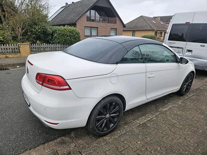 Gebraucht VW Eos 211 PS (155 kW) 2011 Weiß Cabrio