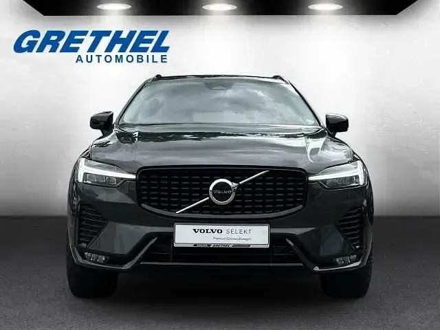 Gebraucht Volvo XC60 145 PS (106 kW) 2023 SUV