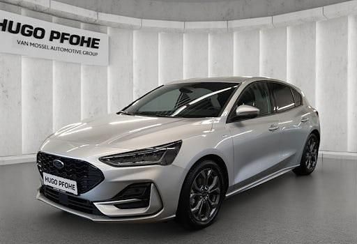 Gebraucht Ford Focus ST-Line X 155 PS (114 kW) 2024 Silber Limousine