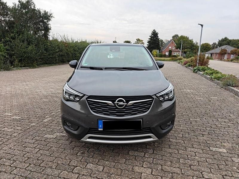 Grau Gebraucht 2019 Opel Crossland Innovation SUV | 13.000 € (Guter Preis) - Bild 1/4