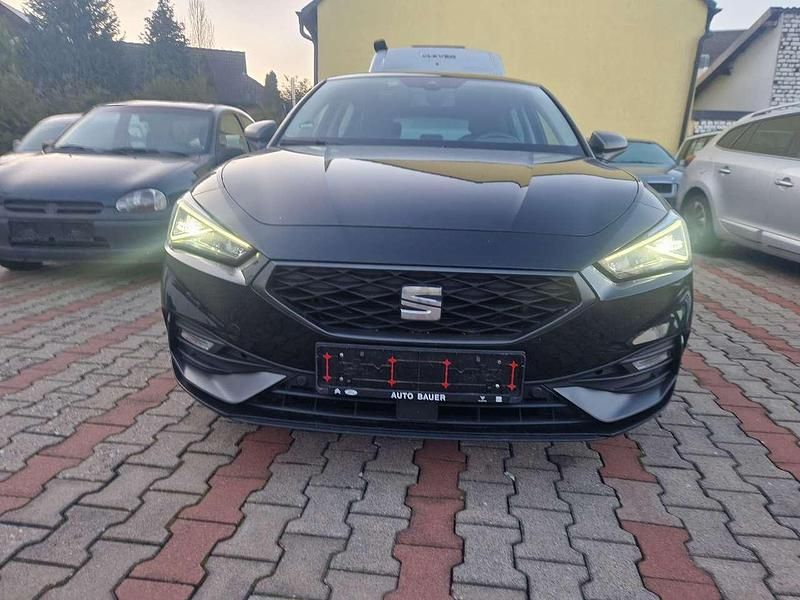 Gebraucht Seat Leon FR 116 PS (85 kW) 2021 Mitternachtsschwarz Kleinwagen