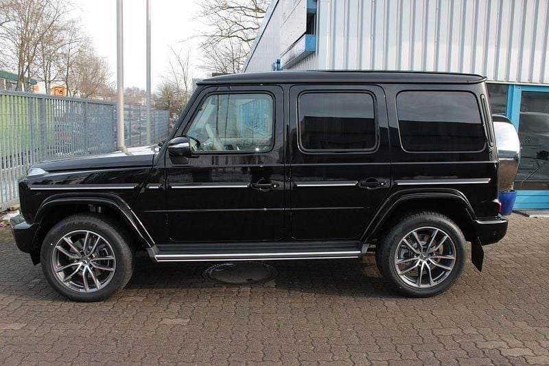 Neu Mercedes G450 AMG line 367 PS (269 kW) 2026 Schwarz SUV