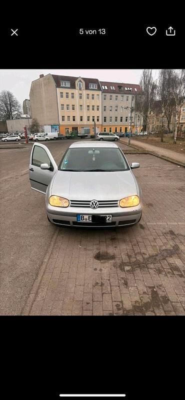 Grau Gebraucht 2000 VW Golf IV Kleinwagen | 1.650 € (Fairer Preis) - Bild 1/4