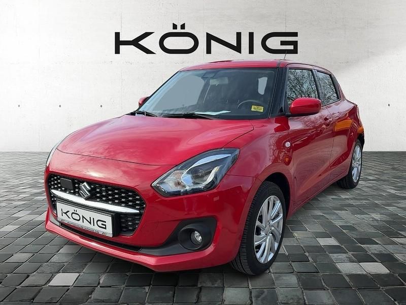 Gebraucht Suzuki Swift 83 PS (61 kW) 2023 Rot Kleinwagen