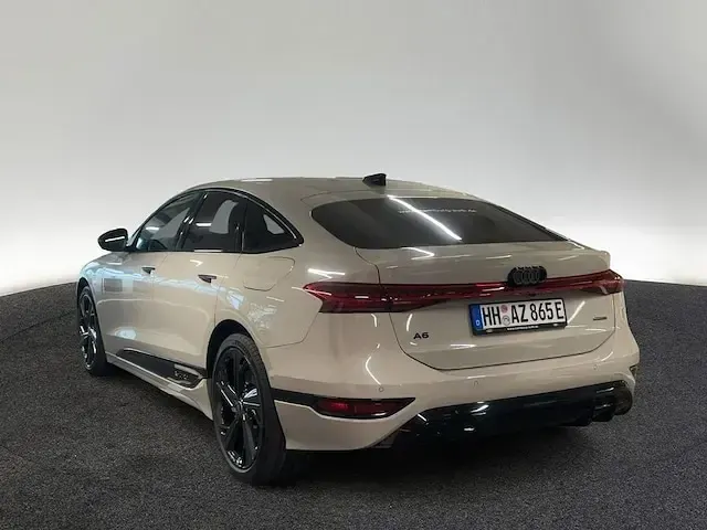 Gebraucht Audi A6 e-tron S-Line 314 kW (428 PS) 2025 Siambeige metallic Limousine