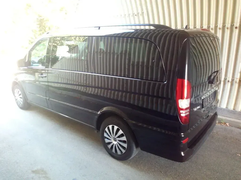 Gebraucht Mercedes Viano 163 PS (119 kW) 2014 Schwarz Van / Kleinbus