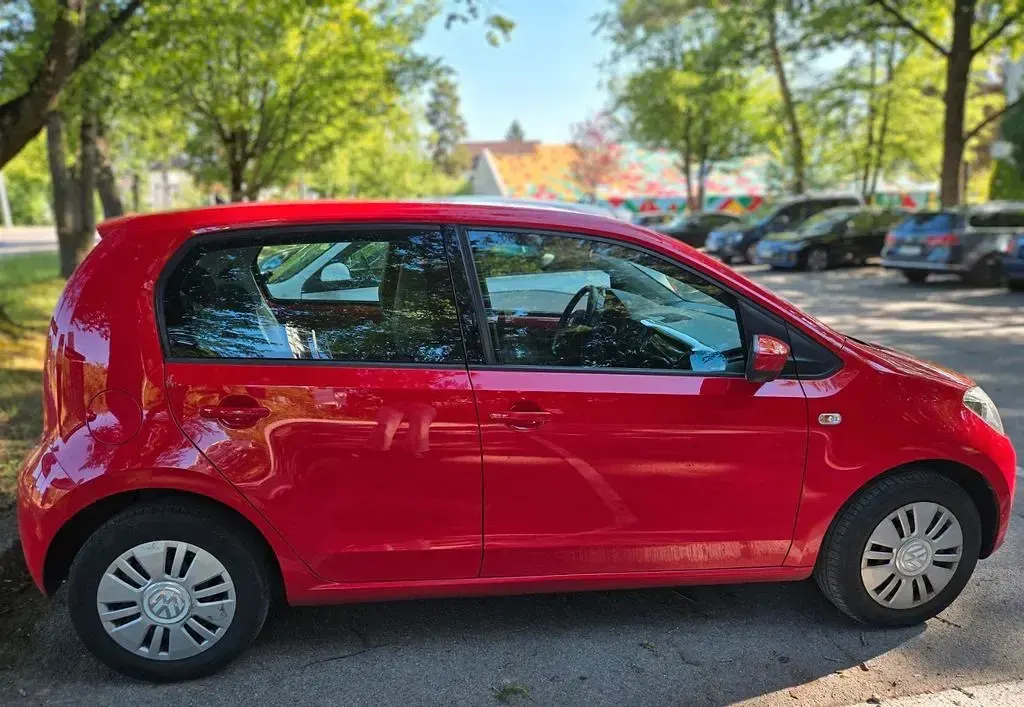 Gebraucht VW up! 75 PS (55 kW) 2014 Rot Kleinwagen
