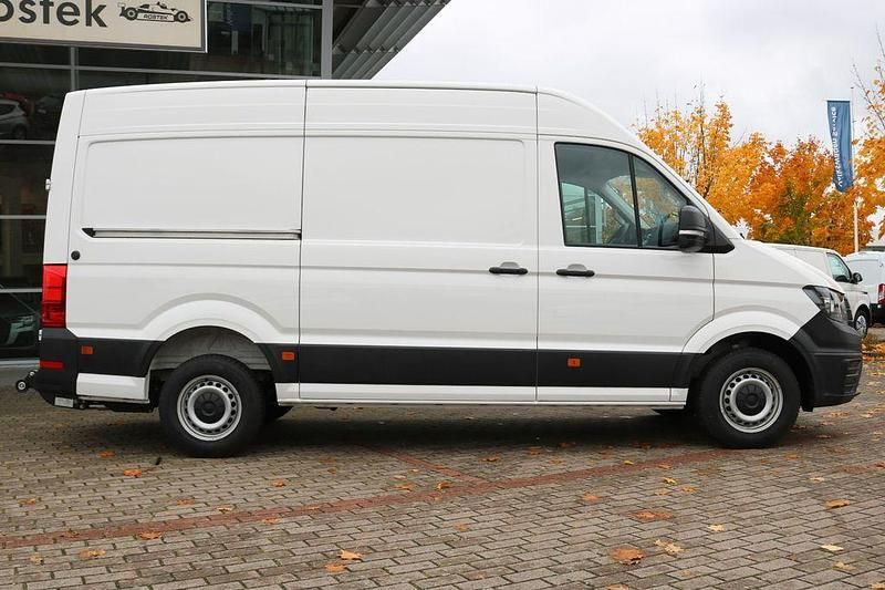 Gebraucht VW Crafter 140 PS (102 kW) 2024 Weiß Van