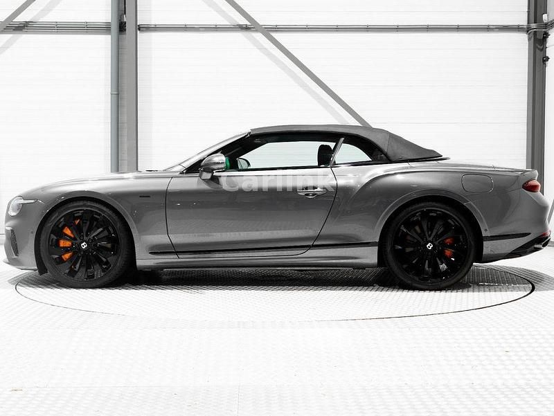 Neu Bentley Continental 680 PS (500 kW) 2025 Grau Cabrio