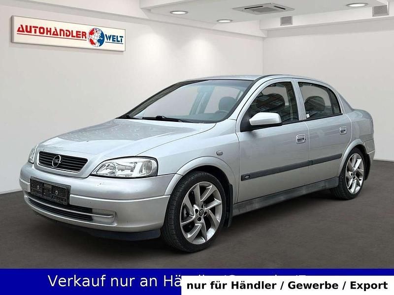 Silber Gebraucht 2002 Opel Astra Limousine | 1.199 € (Superpreis) - Bild 1/3