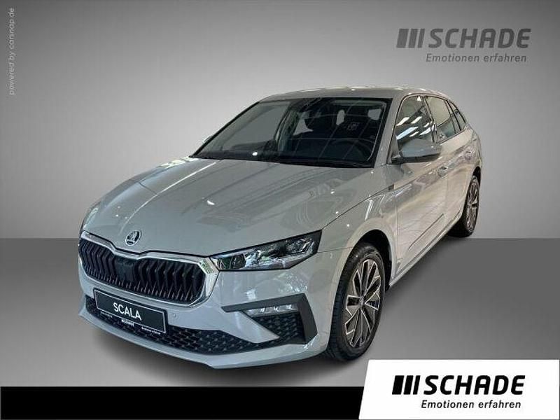 Grau Gebraucht 2025 Skoda Scala Tour Kleinwagen | 31.950 € - Bild 1/4
