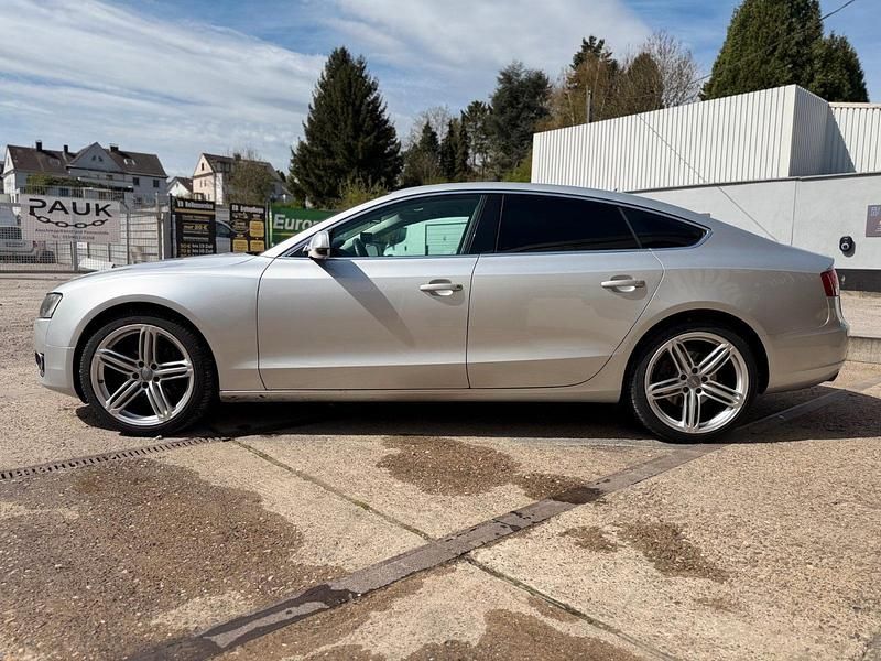 Gebraucht Audi A5 Sportback 160 PS (117 kW) 2010 Silber Kleinwagen