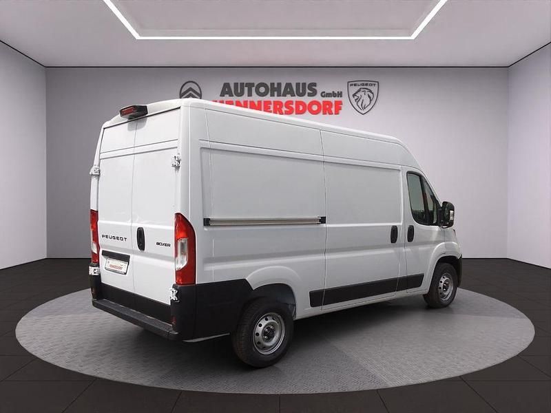 Neu Peugeot Boxer 140 PS (102 kW) 2025 Kaolin weiß Van