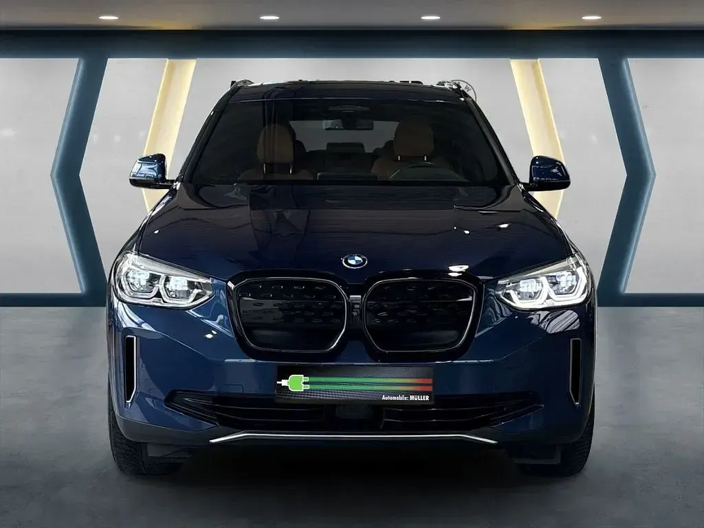Gebraucht BMW iX3 Impressive 210 kW (286 PS) 2021 Phytonicblau metallic SUV