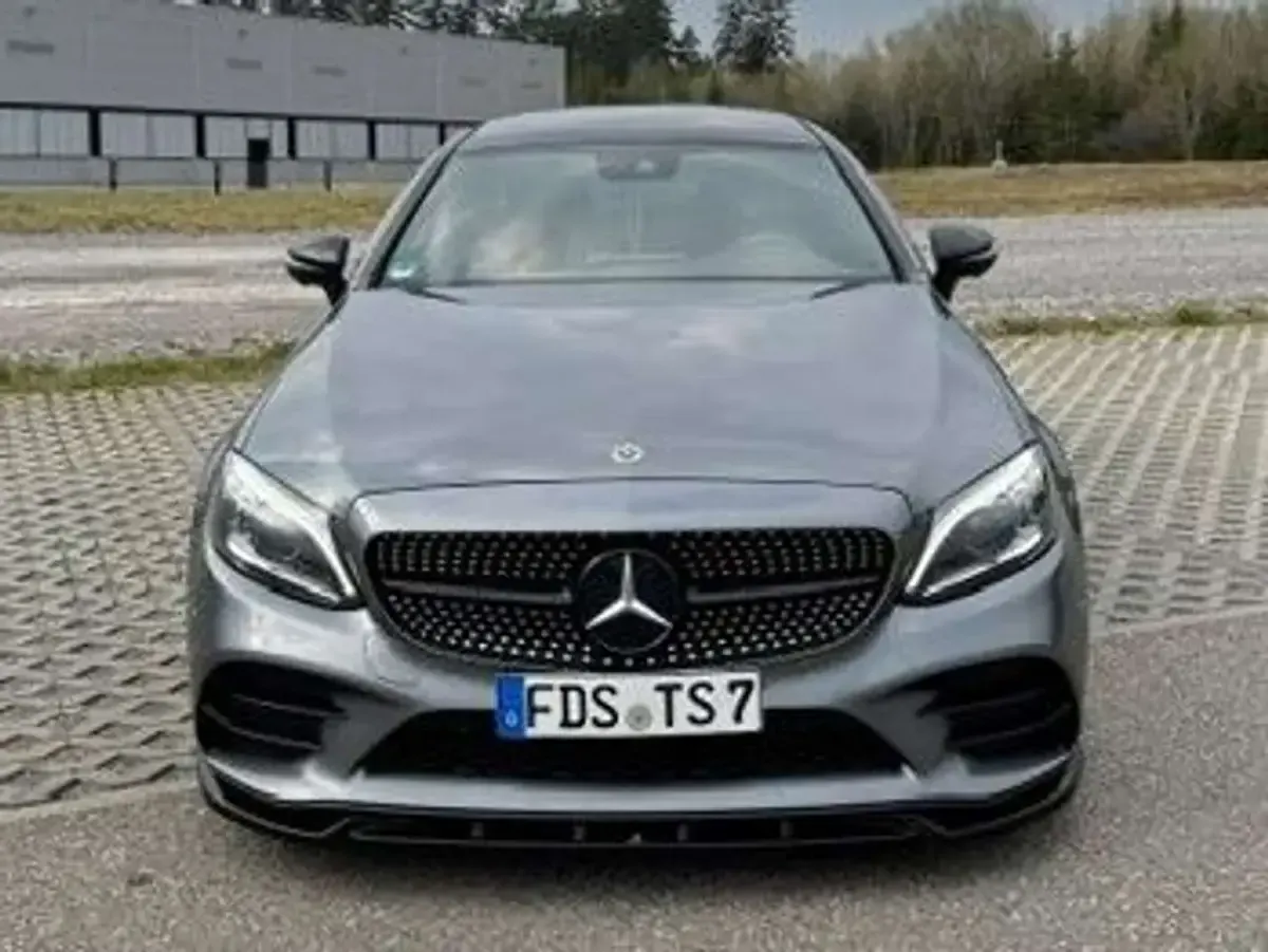 Gebraucht Mercedes C400 AMG line 333 PS (244 kW) 2019 Grau Coupé