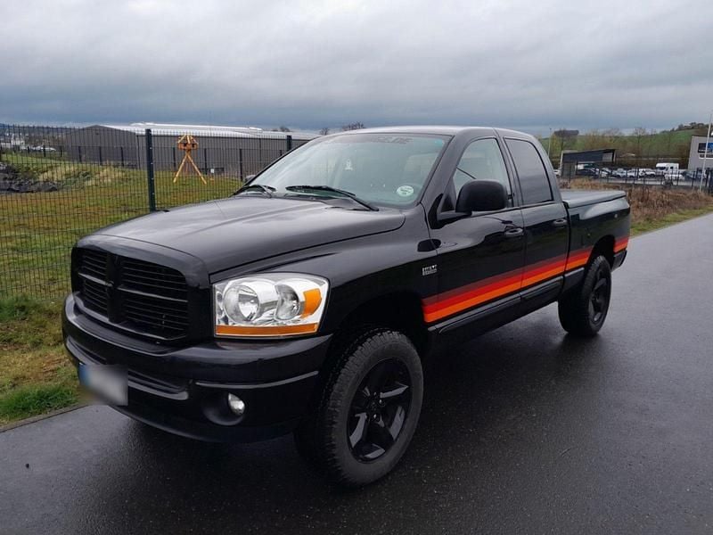 Second-hand Dodge Ram 349 CP (256 kW) 2006 Negru Pickup